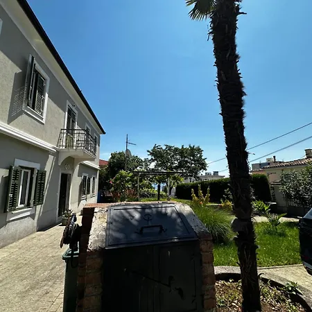 Zamet 500m From Sea And Free Parking Apartment *