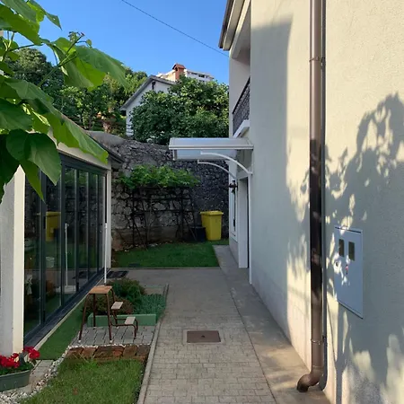 Apartment Zamet 500m From Sea, Free Parking, Near To Center Zamet Rijeka